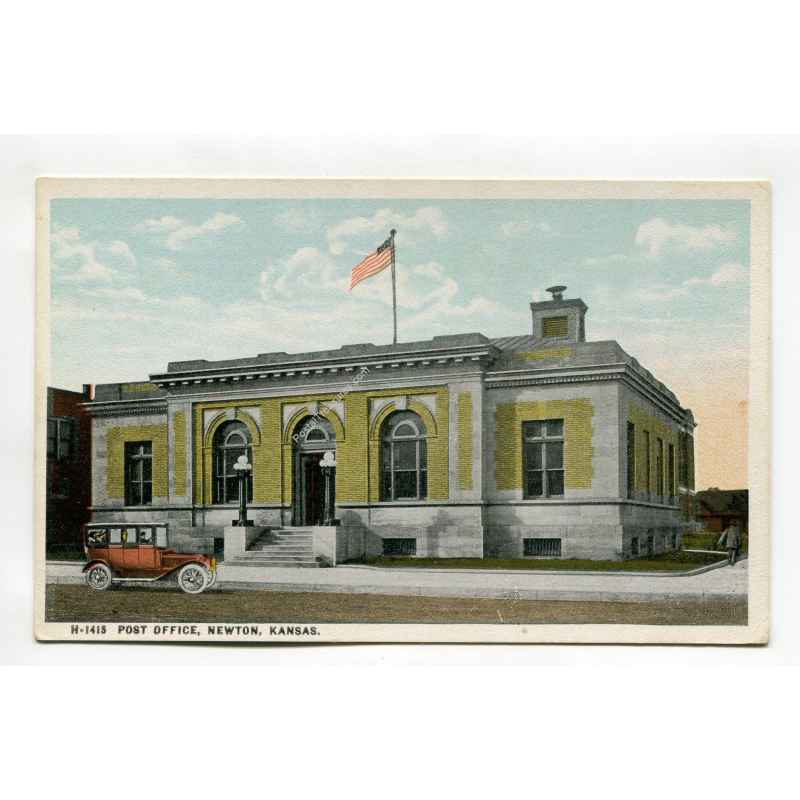 Post Office Newton Kansas postcard
